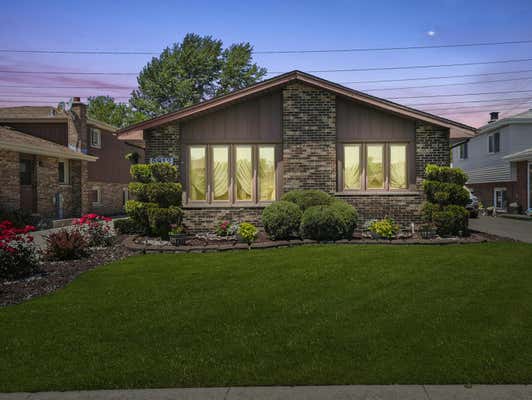 5912 W 75TH PL, BURBANK, IL 60459 - Image 1