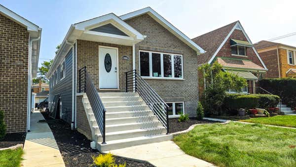 8239 S FAIRFIELD AVE, CHICAGO, IL 60652 - Image 1