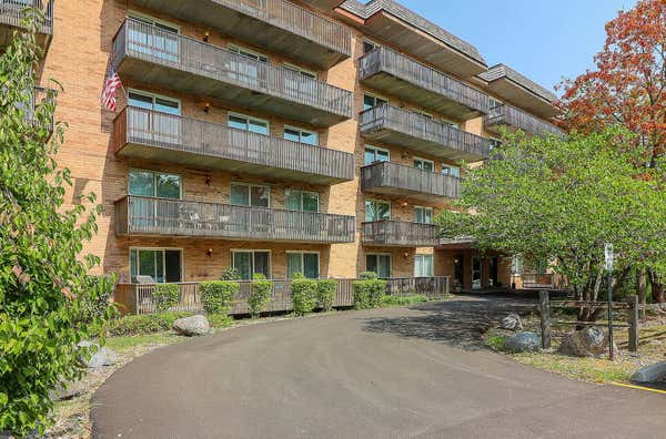 502 REDONDO DR APT 106, DOWNERS GROVE, IL 60516 - Image 1