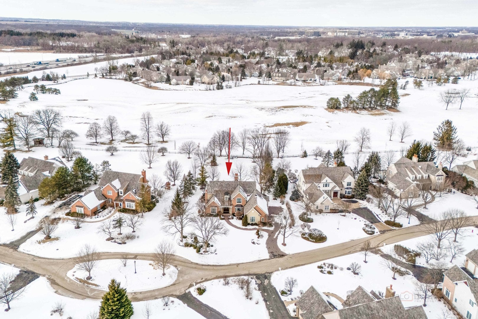 Lake Forest, Illinois, 60045, United States, 5 Bedrooms Bedrooms, ,5 BathroomsBathrooms,Residential,Contingent,2015476