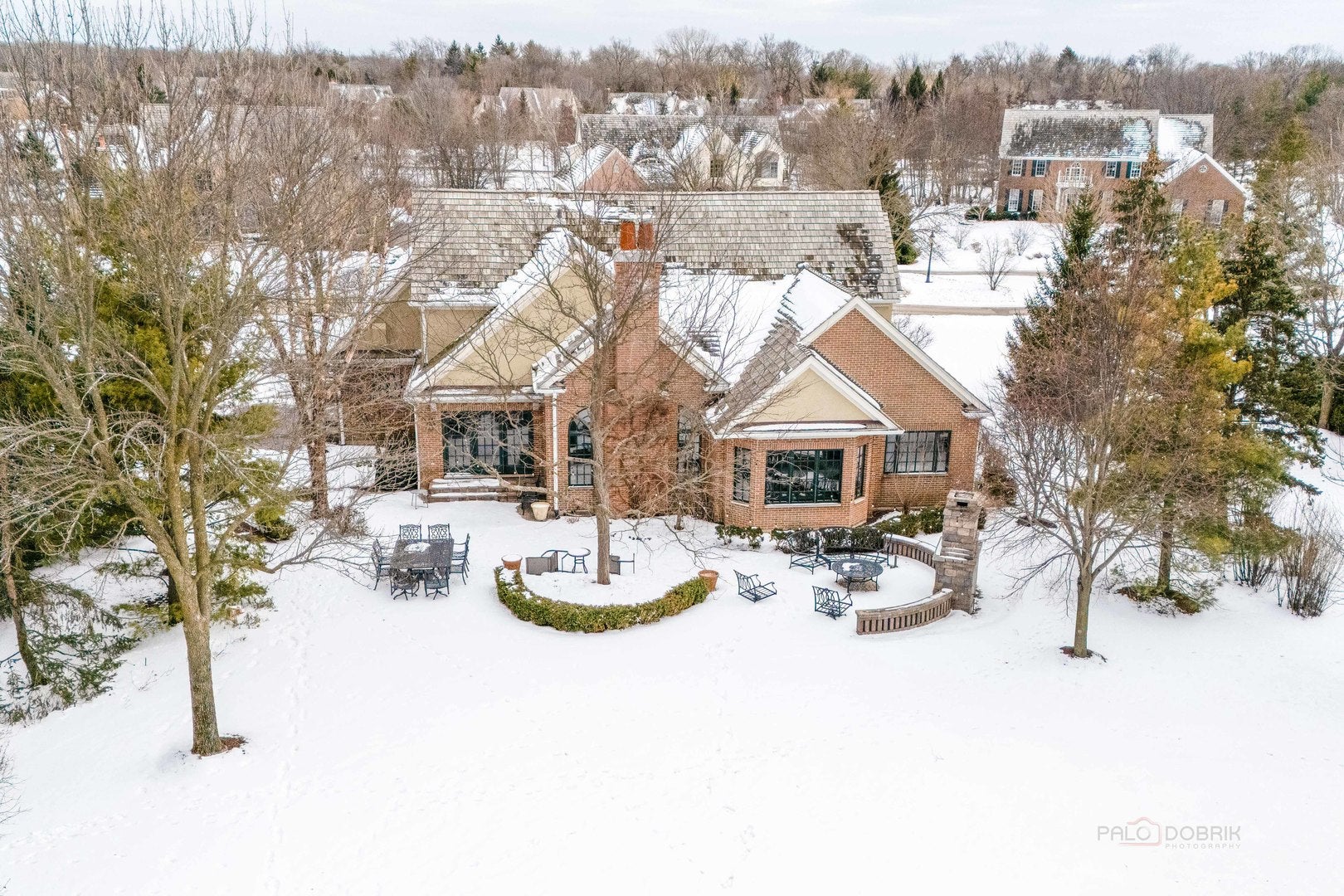 Lake Forest, Illinois, 60045, United States, 5 Bedrooms Bedrooms, ,5 BathroomsBathrooms,Residential,Contingent,2015476