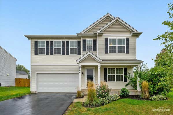 924 BLUEGRASS LN, PLANO, IL 60545 - Image 1