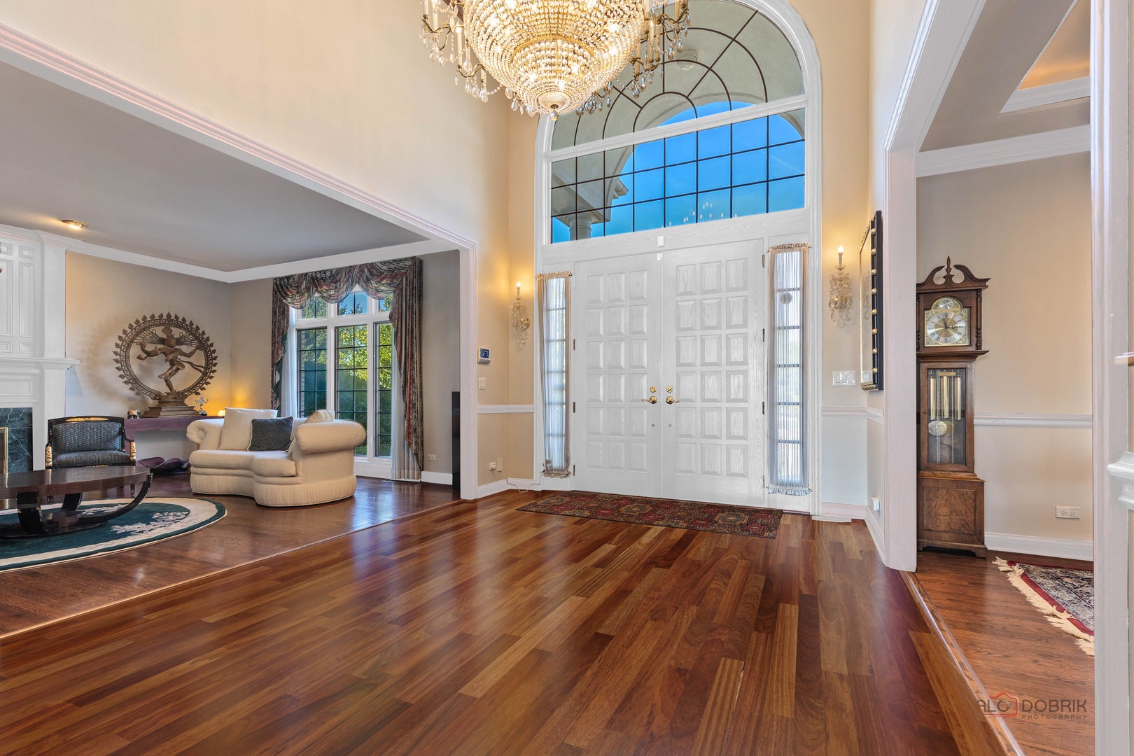 Wadsworth, Illinois, 60083, United States, 6 Bedrooms Bedrooms, ,10 BathroomsBathrooms,Residential,Active,1945842