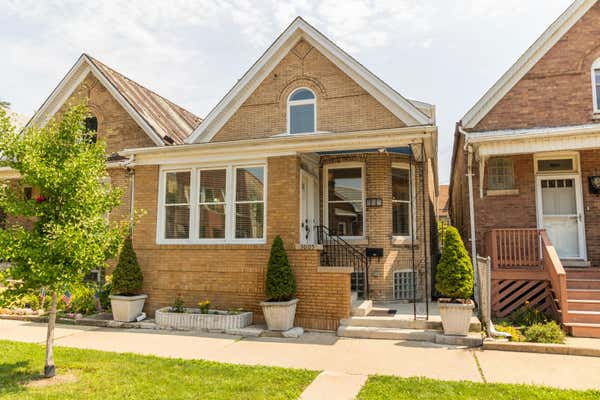 3005 N WASHTENAW AVE, CHICAGO, IL 60618 - Image 1