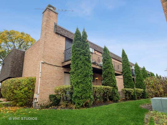 520 E MAIN ST APT 2C, BARRINGTON, IL 60010 - Image 1