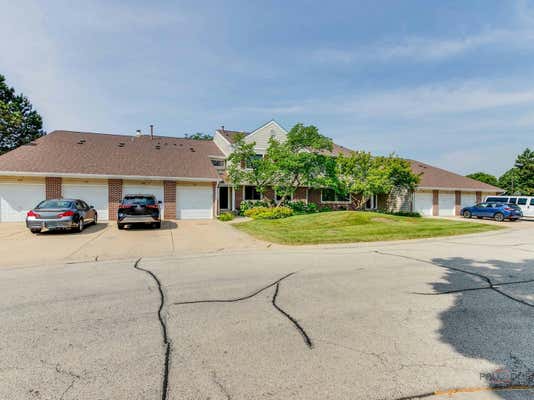 1082 PINE TREE CIR N # 1082, BUFFALO GROVE, IL 60089 - Image 1