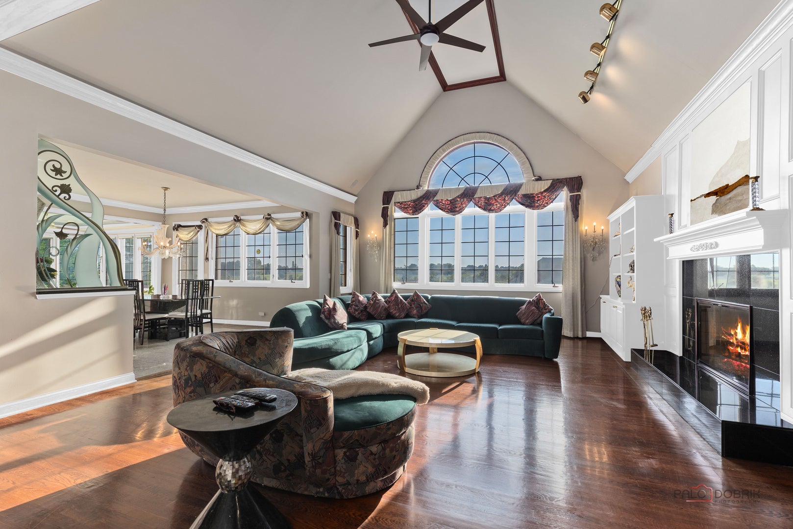 Wadsworth, Illinois, 60083, United States, 6 Bedrooms Bedrooms, ,10 BathroomsBathrooms,Residential,Active,1945842