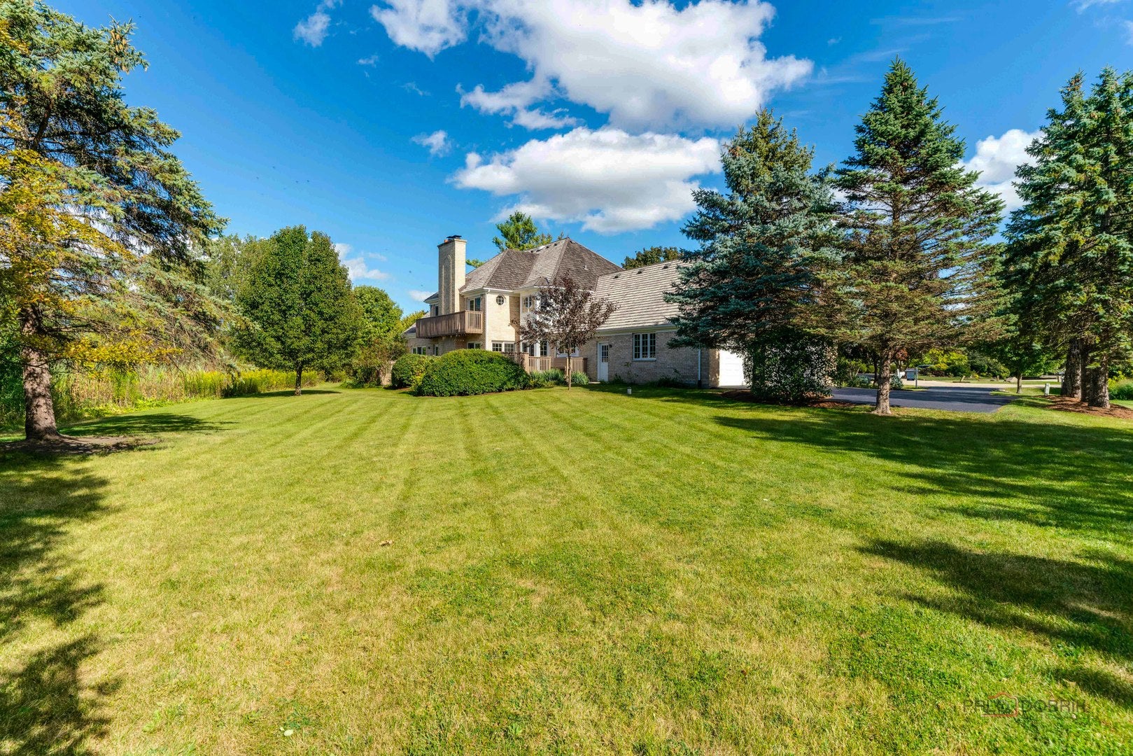 Long Grove, Illinois, 60047, United States, 4 Bedrooms Bedrooms, ,5 BathroomsBathrooms,Residential,Active,1941363
