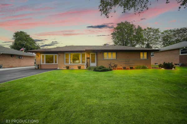 11319 S NAGLE AVE, WORTH, IL 60482 - Image 1