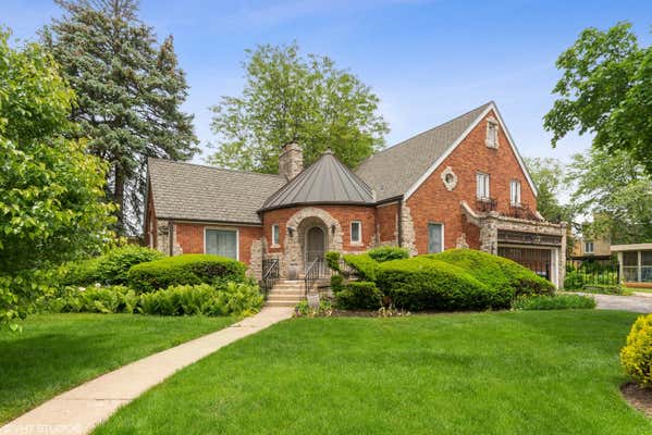 6655 N SAUGANASH AVE, LINCOLNWOOD, IL 60712 - Image 1