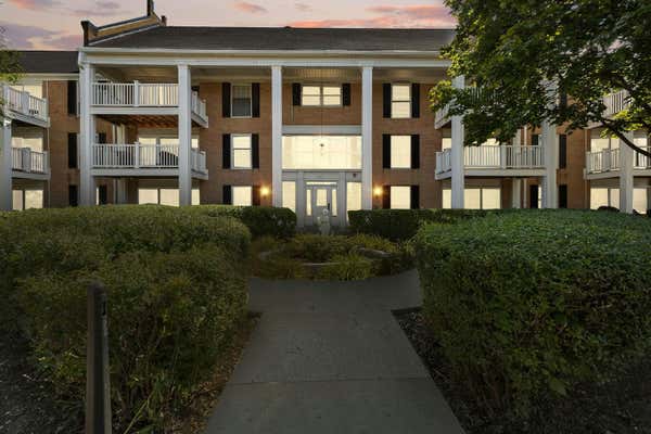 5601 CARRIAGEWAY DR APT 302B, ROLLING MEADOWS, IL 60008 - Image 1