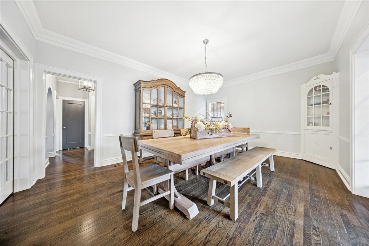 Park Ridge, Illinois, 60068, United States, 5 Bedrooms Bedrooms, ,3 BathroomsBathrooms,Residential,Active,1929446