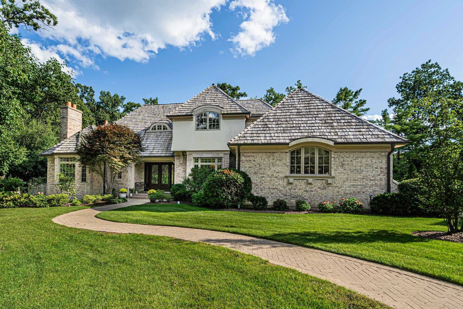Lake Forest, Illinois, 60045, United States, 5 Bedrooms Bedrooms, ,7 BathroomsBathrooms,Residential,Active,1941347