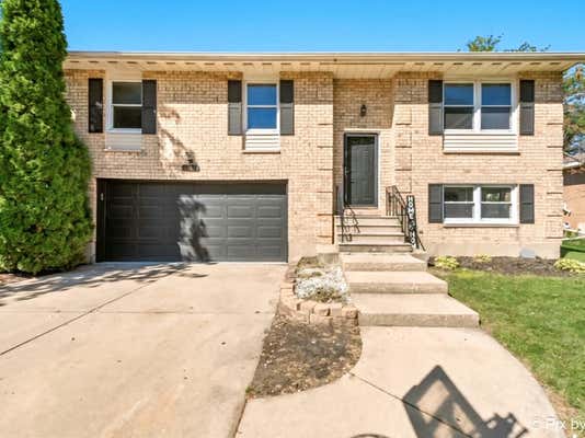 1058 ALMOND DR, AURORA, IL 60506 - Image 1