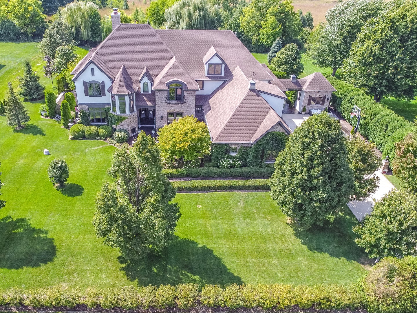 Oswego, Illinois, 60543, United States, 5 Bedrooms Bedrooms, ,7 BathroomsBathrooms,Residential,Active,1936626