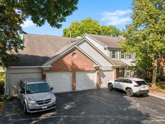 1251 ROSEWOOD CT UNIT B2, SCHAUMBURG, IL 60193 - Image 1