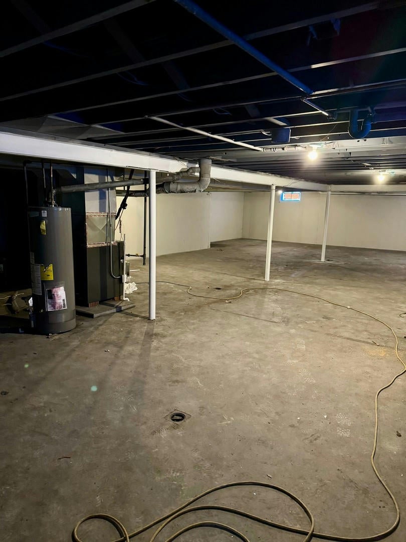 Marengo, Illinois, 60152, United States, 3 Bedrooms Bedrooms, ,2 BathroomsBathrooms,Residential,Active,1703685