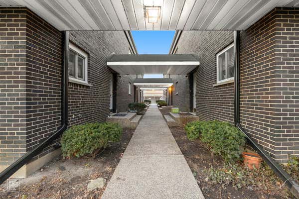 625 MULBERRY PL APT C, HIGHLAND PARK, IL 60035 - Image 1