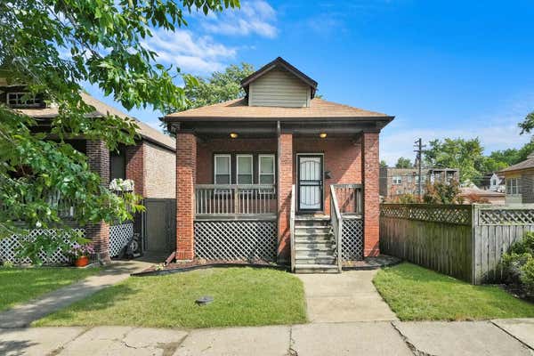 8519 S CRANDON AVE, CHICAGO, IL 60617 - Image 1