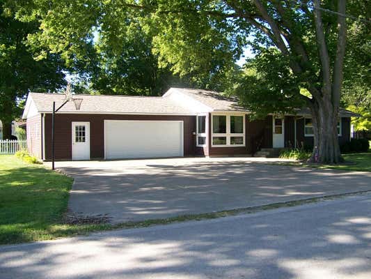 216 W LEE ST, PONTIAC, IL 61764 - Image 1