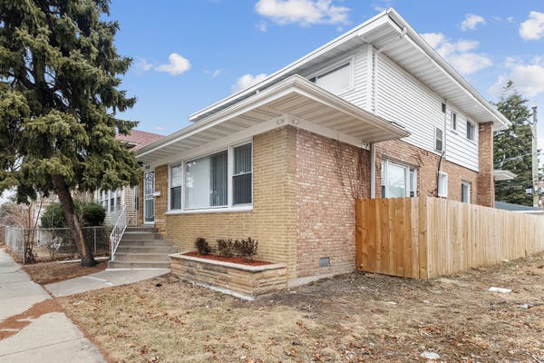 60628, Chicago, IL Homes For Sale & Real Estate | RE/MAX