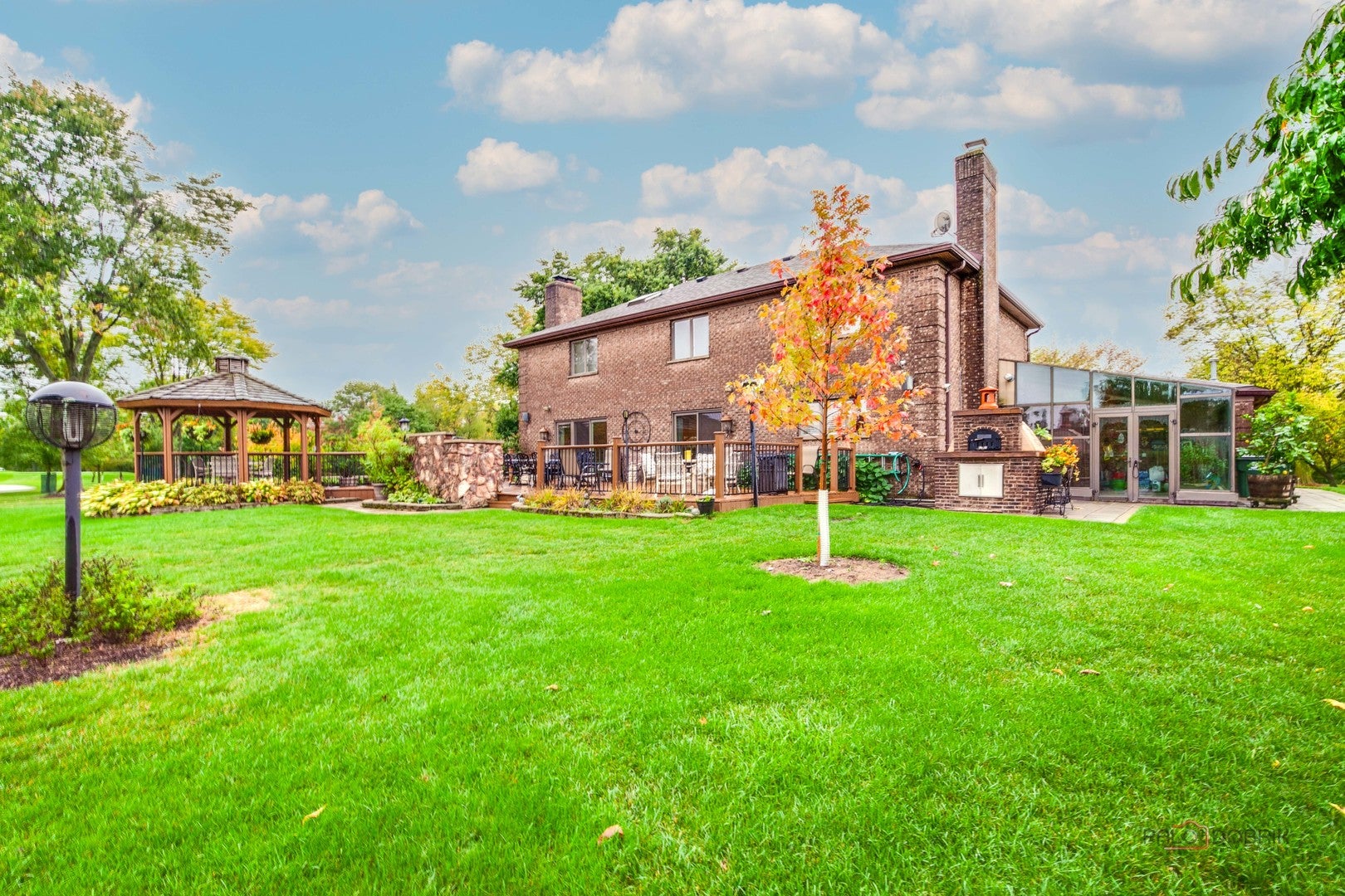 Long Grove, Illinois, 60047, United States, 4 Bedrooms Bedrooms, ,4 BathroomsBathrooms,Residential,Active,2010527