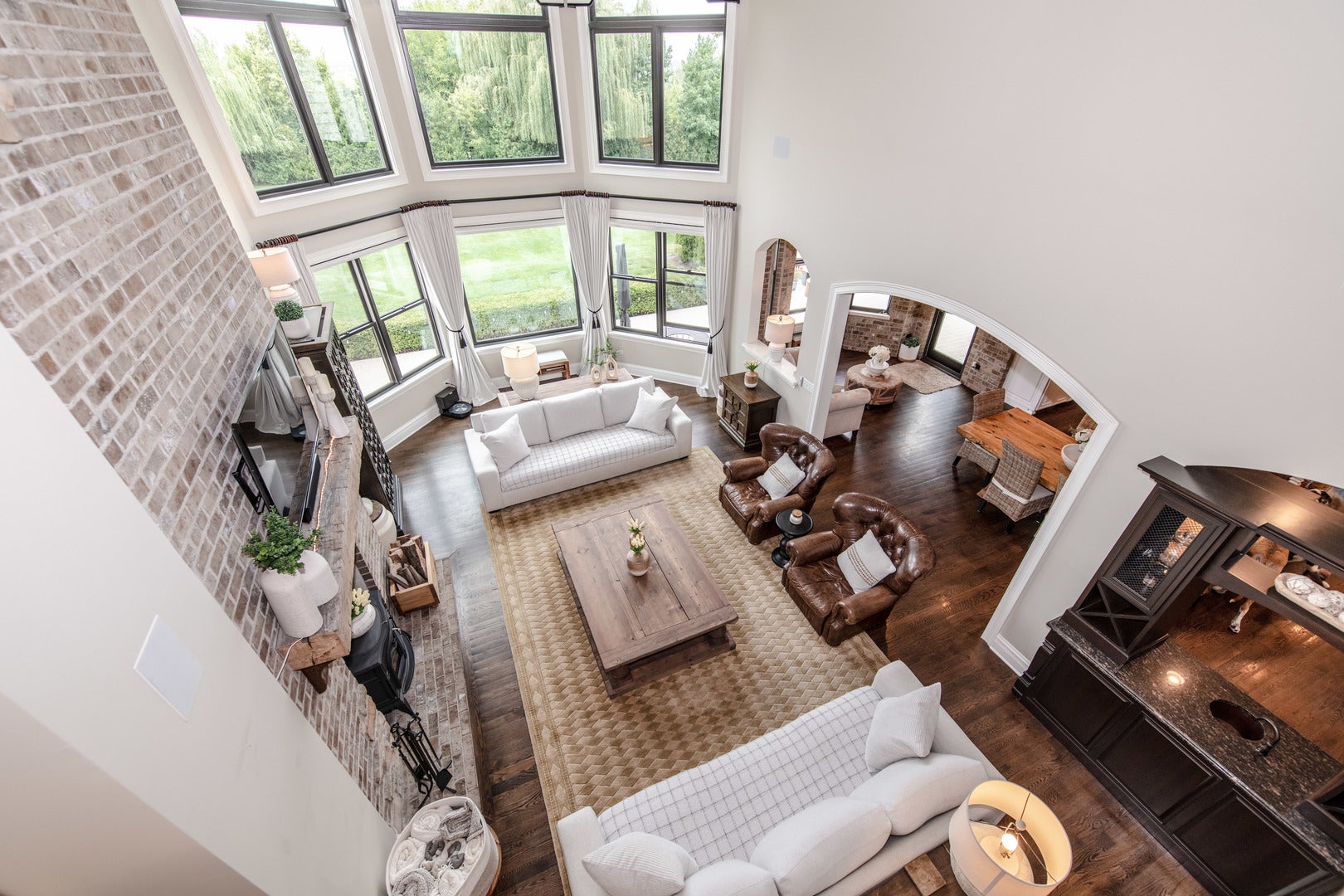 Oswego, Illinois, 60543, United States, 5 Bedrooms Bedrooms, ,7 BathroomsBathrooms,Residential,Active,1936626
