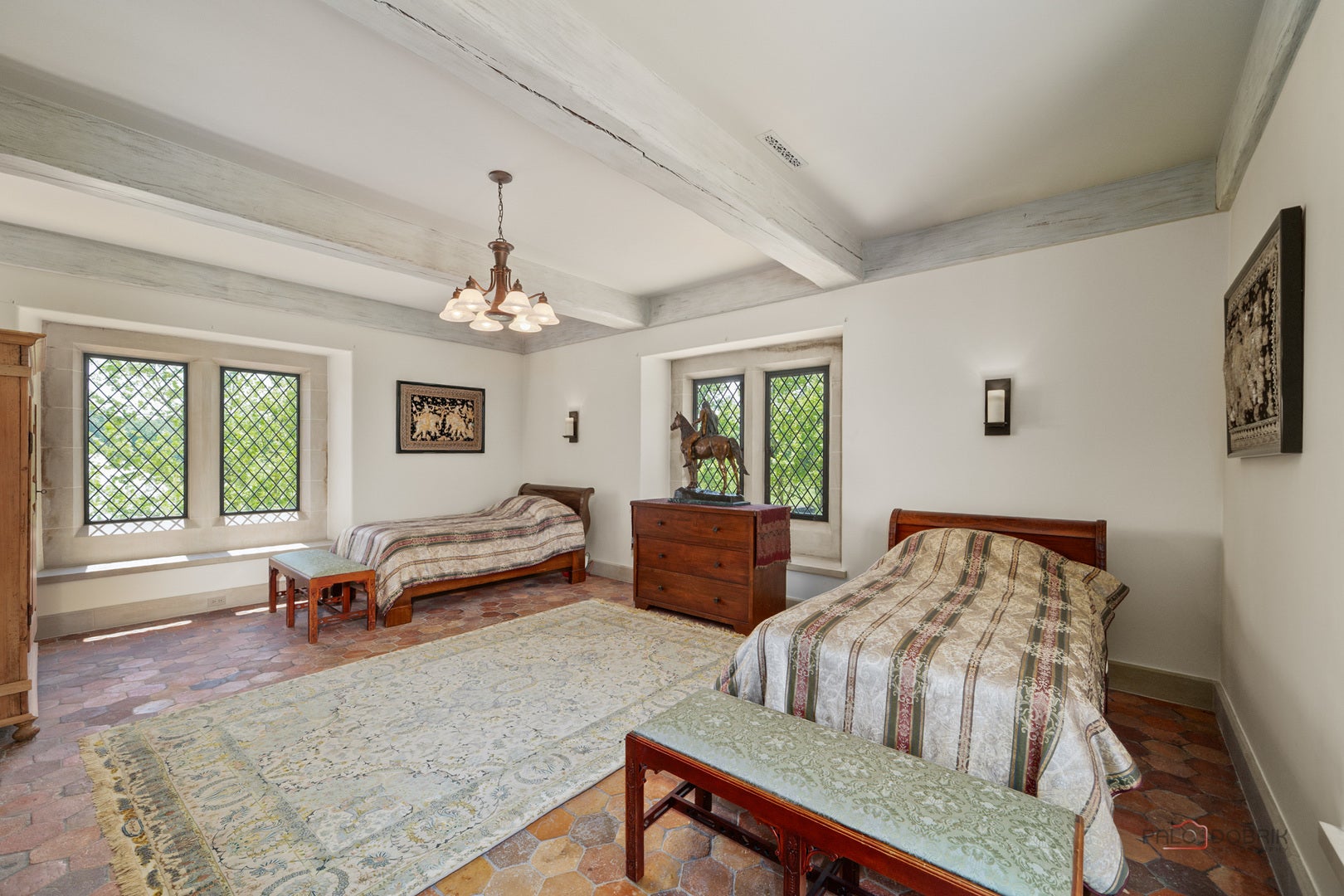 Harvard, Illinois, 60033, United States, 3 Bedrooms Bedrooms, ,4 BathroomsBathrooms,Residential,Active,1953429