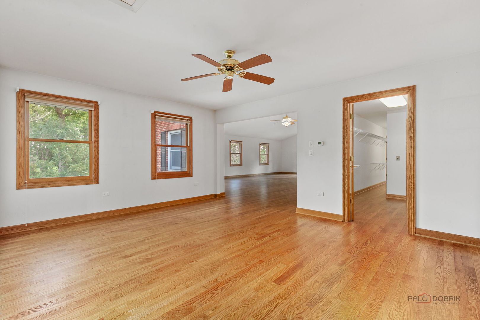 Mundelein, Illinois, 60060, United States, 4 Bedrooms Bedrooms, ,5 BathroomsBathrooms,Residential,Active,1934797