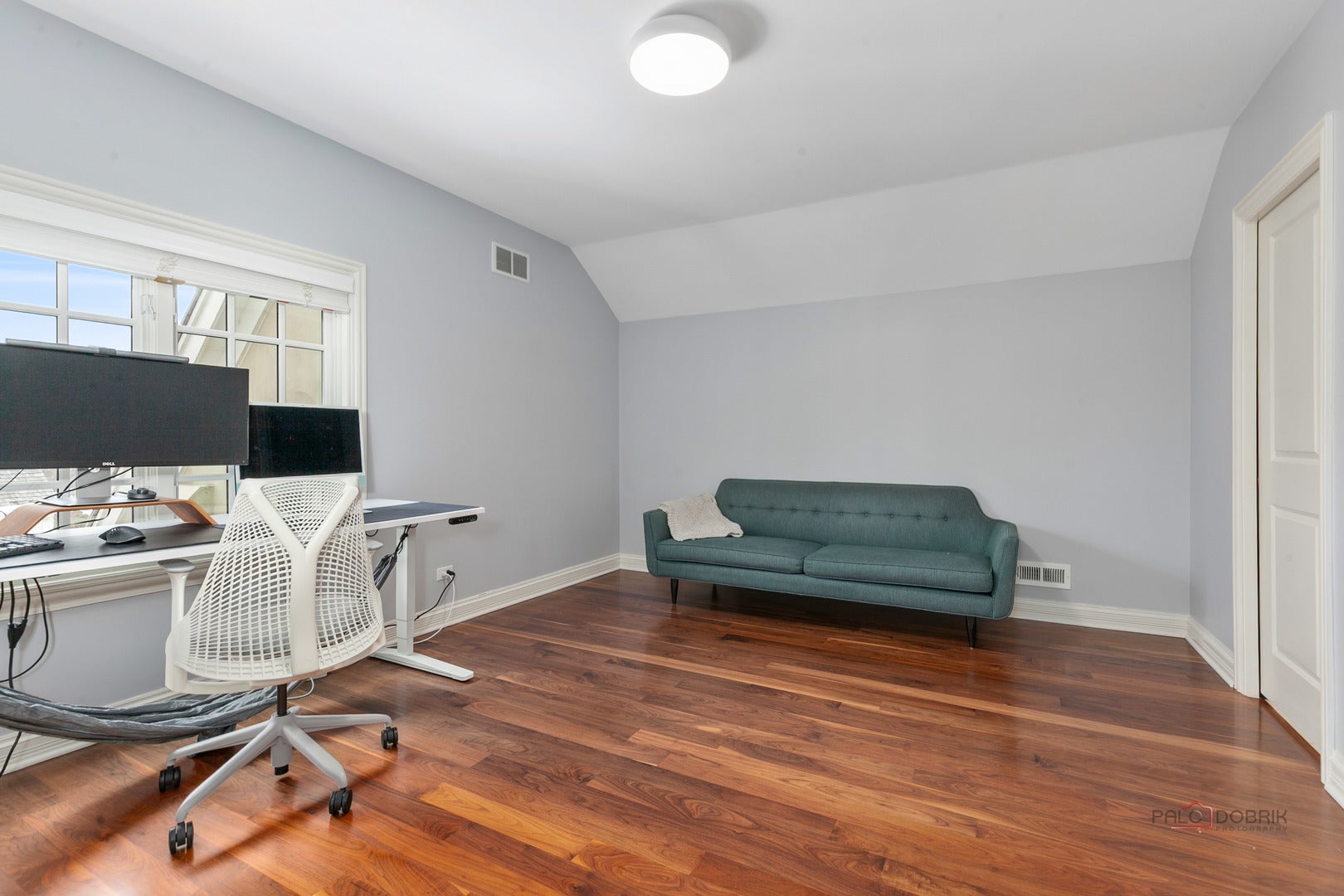 Lake Forest, Illinois, 60045, United States, 5 Bedrooms Bedrooms, ,5 BathroomsBathrooms,Residential,Contingent,2015476