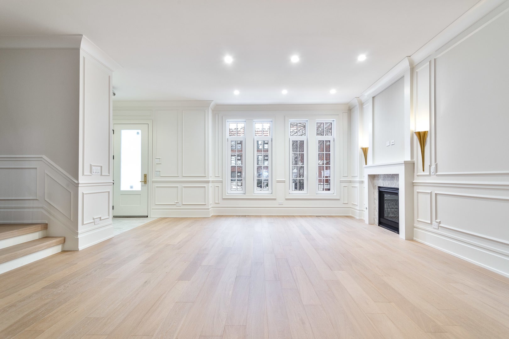 Chicago, Illinois, 60618, United States, 5 Bedrooms Bedrooms, ,5 BathroomsBathrooms,Residential,Active,2007948