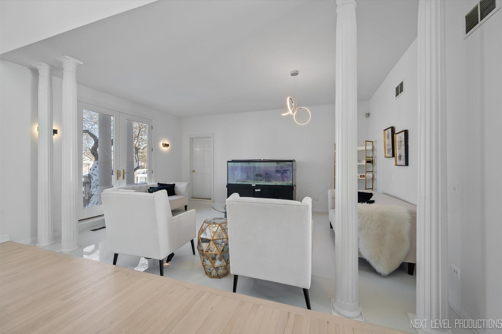 St. Charles, Illinois, 60174, United States, ,6 BathroomsBathrooms,Residential,Active,1703265