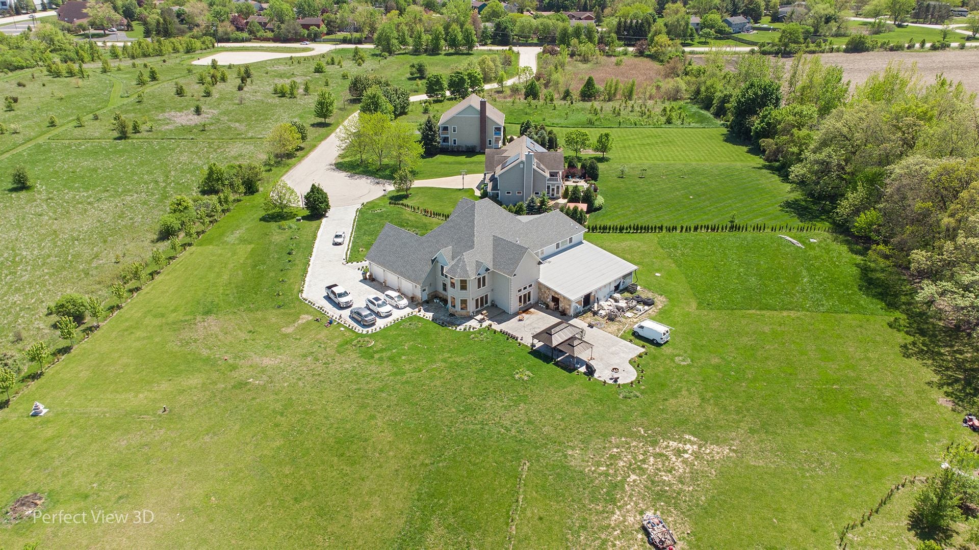 Wadsworth, Illinois, 60083, United States, 6 Bedrooms Bedrooms, ,6 BathroomsBathrooms,Residential,Active,1985555