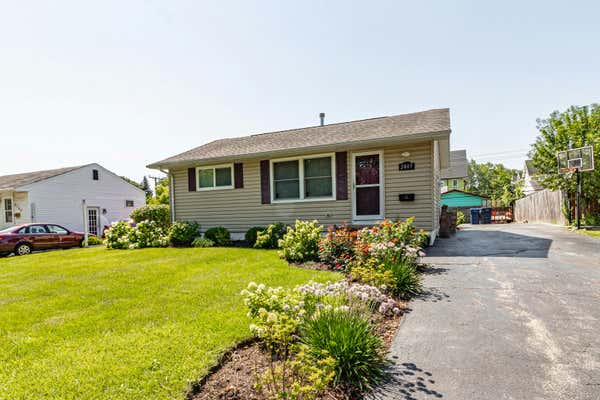 2805 NAVAHO RD, WAUKEGAN, IL 60087 - Image 1