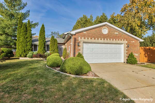 203 SPRINGBROOK CT, MCHENRY, IL 60050 - Image 1