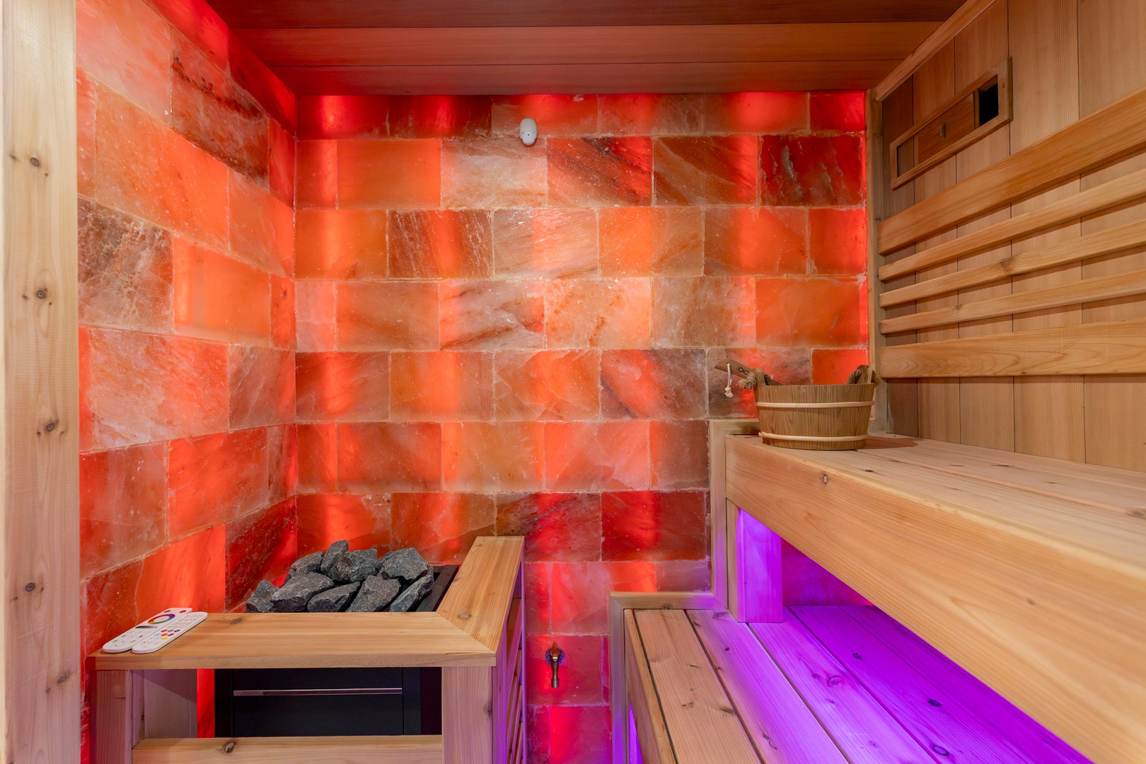 Burr Ridge, Illinois, 60527, United States, 5 Bedrooms Bedrooms, ,6 BathroomsBathrooms,Residential,Active,1995246