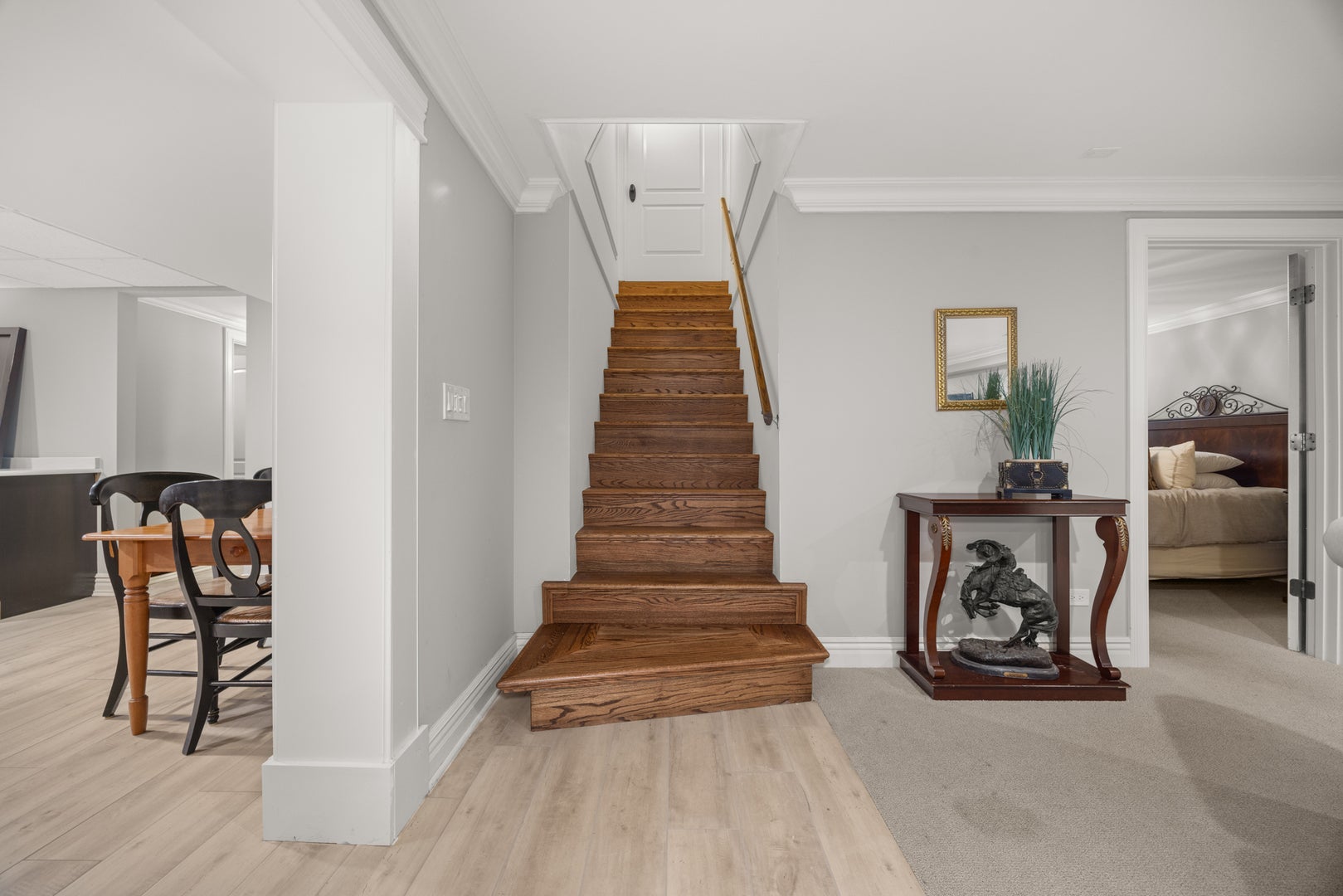 Barrington Hills, Illinois, 60010, United States, 6 Bedrooms Bedrooms, ,4 BathroomsBathrooms,Residential,Active,1987255