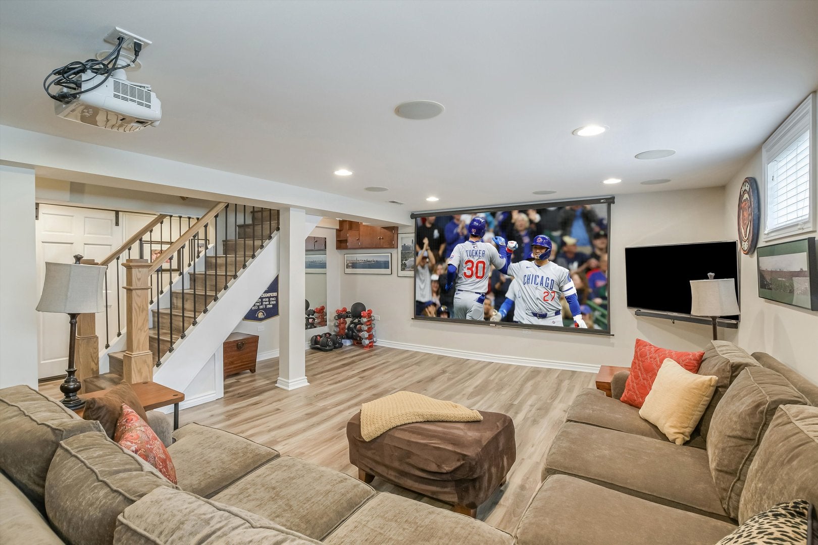 Park Ridge, Illinois, 60068, United States, 5 Bedrooms Bedrooms, ,5 BathroomsBathrooms,Residential,Active,1926710