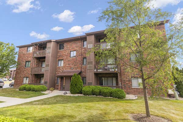 15805 PEGGY LN APT 11, OAK FOREST, IL 60452, photo 2 of 16