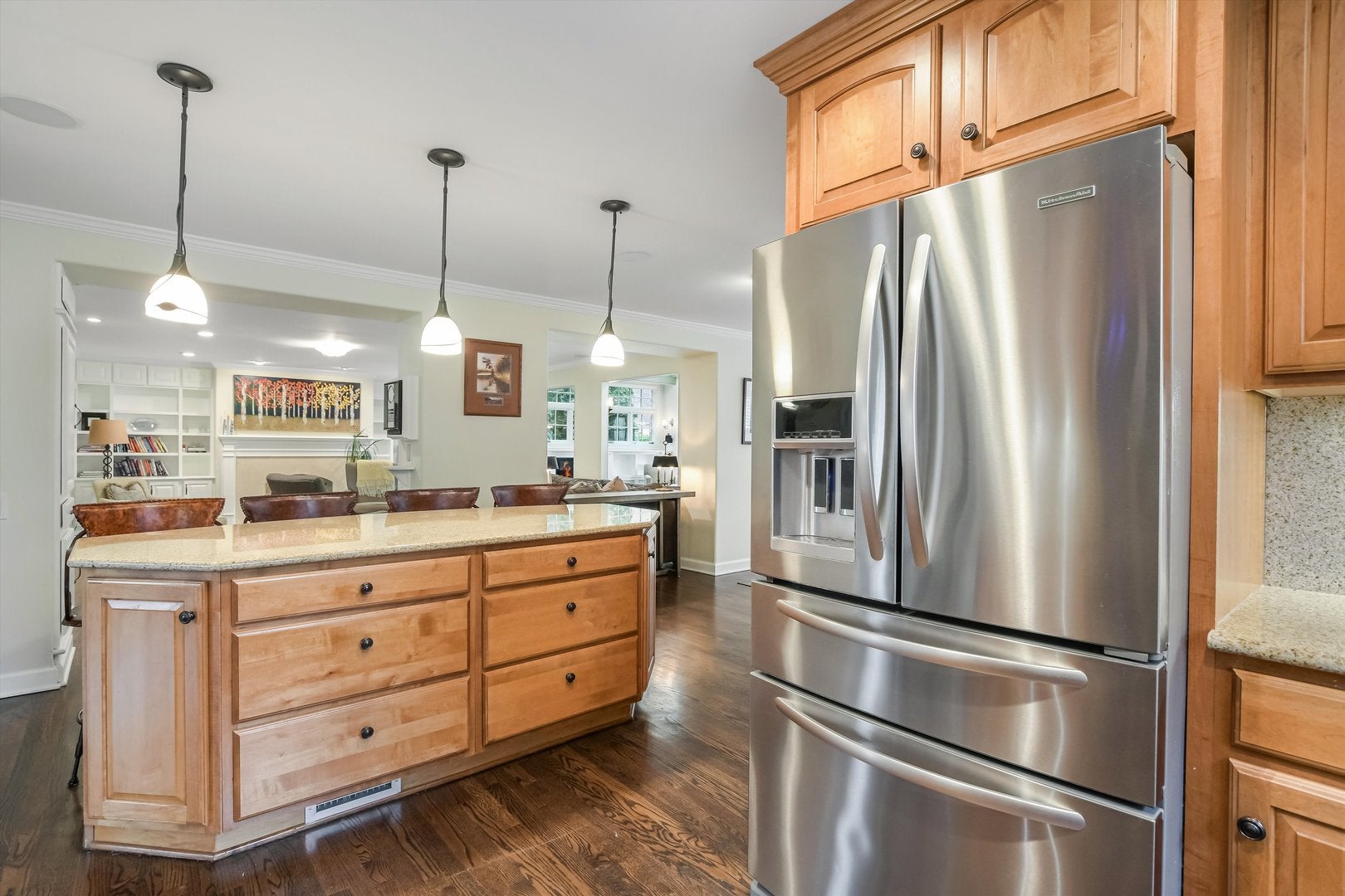 Park Ridge, Illinois, 60068, United States, 4 Bedrooms Bedrooms, ,4 BathroomsBathrooms,Residential,Active,1902948