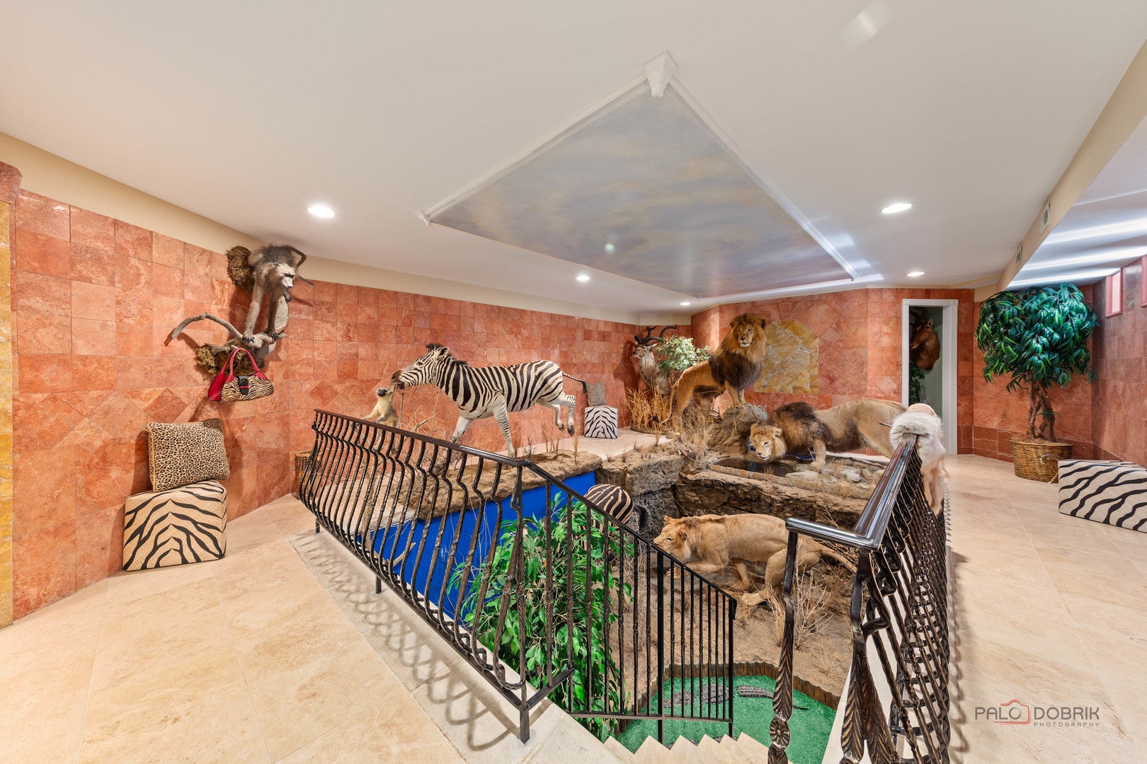 Lake Forest, Illinois, 60045, United States, 6 Bedrooms Bedrooms, ,10 BathroomsBathrooms,Residential,Active,1942398