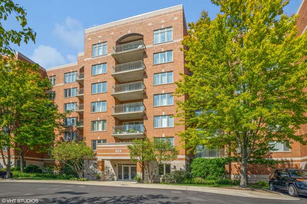 390 S WESTERN AVE APT 211, DES PLAINES, IL 60016 - Image 1