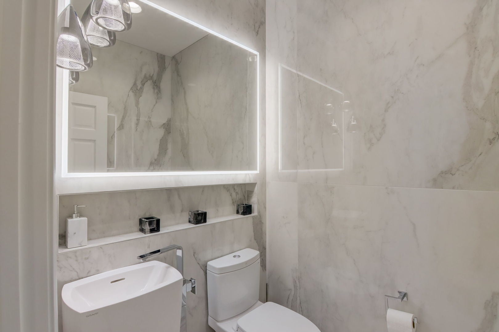 Barrington Hills, Illinois, 60021, United States, 4 Bedrooms Bedrooms, ,5 BathroomsBathrooms,Residential,Active,1968433