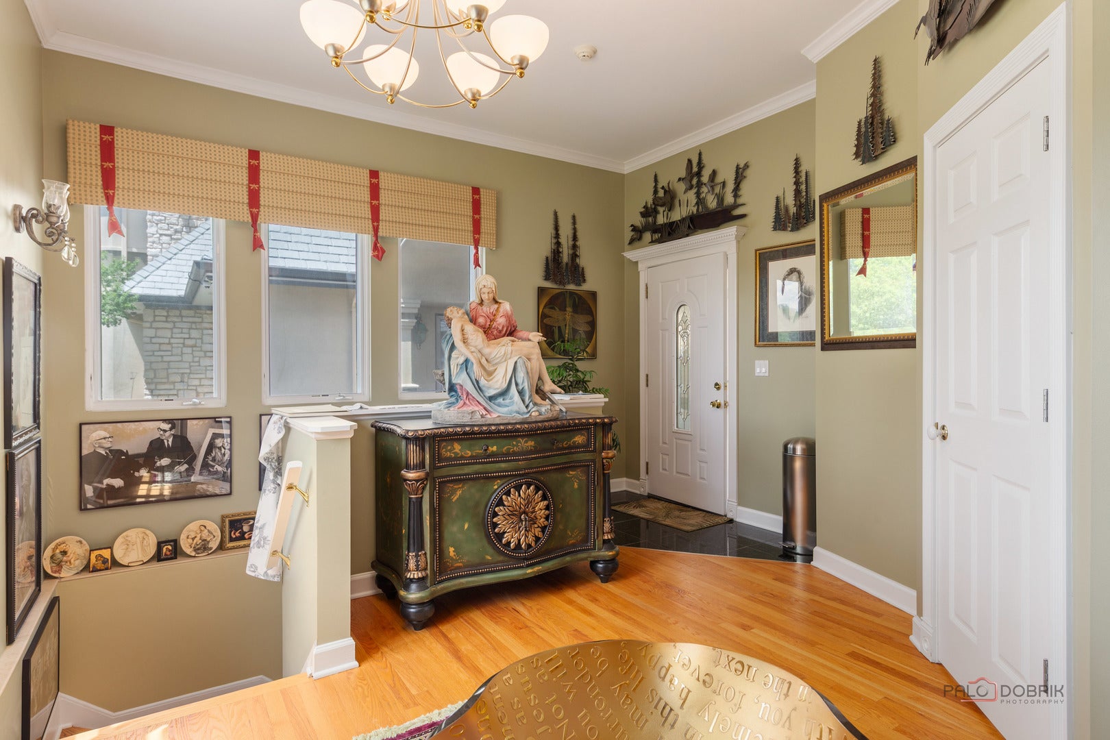 Lake Forest, Illinois, 60045, United States, 6 Bedrooms Bedrooms, ,10 BathroomsBathrooms,Residential,Active,1942398