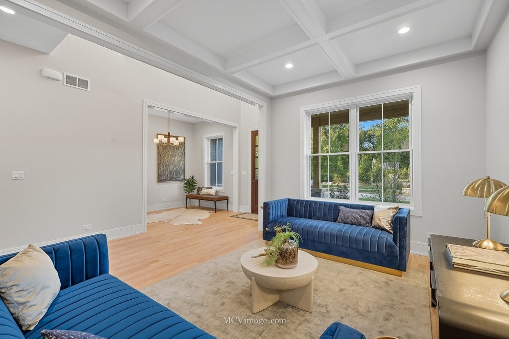 Lemont, Illinois, 60439, United States, 5 Bedrooms Bedrooms, ,6 BathroomsBathrooms,Residential,Active,1954005