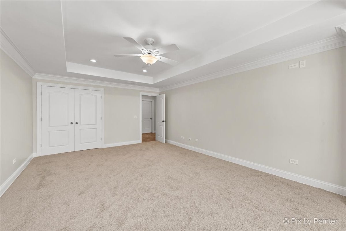 St. Charles, Illinois, 60175, United States, 5 Bedrooms Bedrooms, ,5 BathroomsBathrooms,Residential,Active,1959536