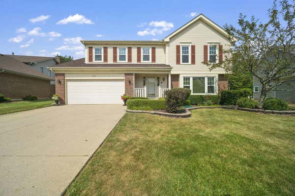 832 PLUMWOOD DR, SCHAUMBURG, IL 60173 - Image 1