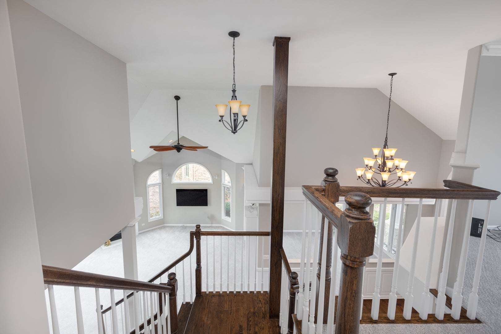 Plainfield, Illinois, 60585, United States, 5 Bedrooms Bedrooms, ,5 BathroomsBathrooms,Residential,Active,1995256