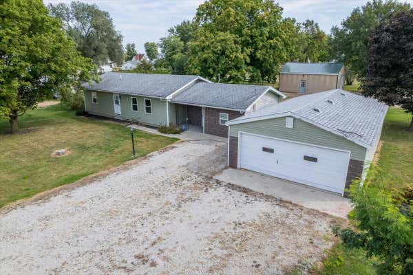 302 N 1ST ST, SECOR, IL 61771 - Image 1