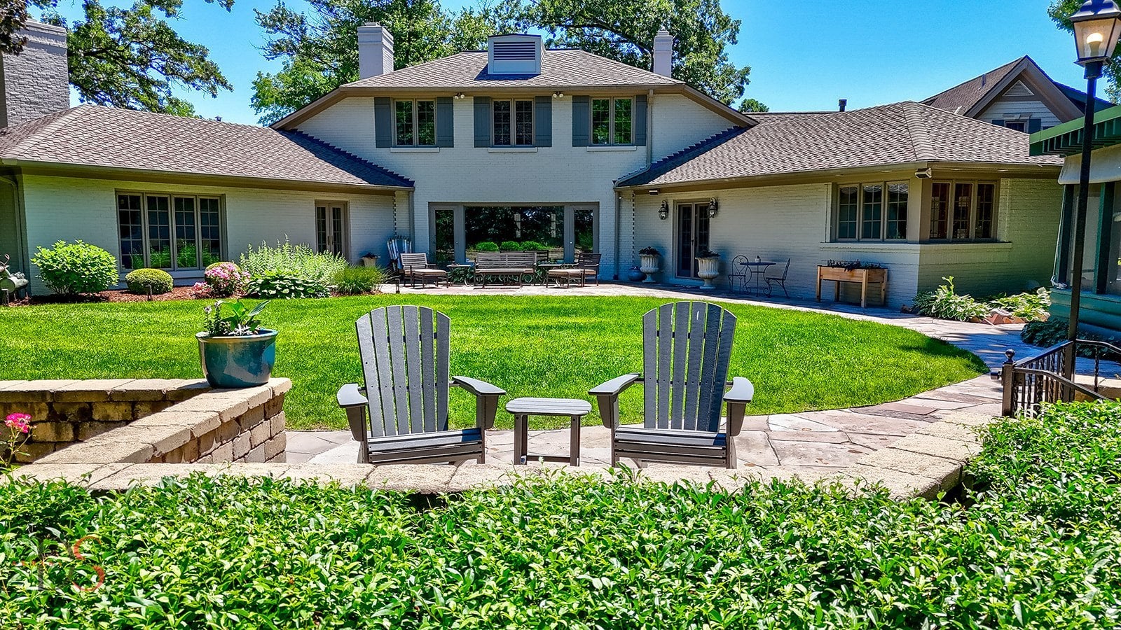 Ottawa, Illinois, 61350, United States, 4 Bedrooms Bedrooms, ,7 BathroomsBathrooms,Residential,Active,1953376